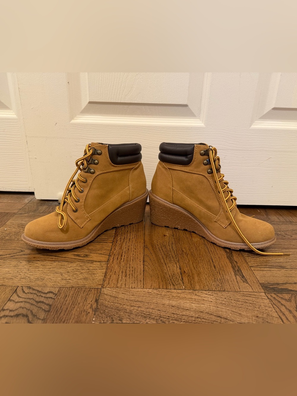 Wedge faux timberland boots